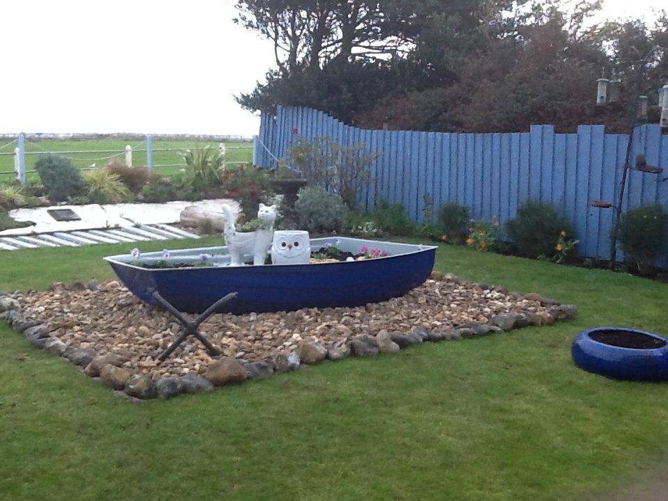 Full Size Boat Planters Otter Boats