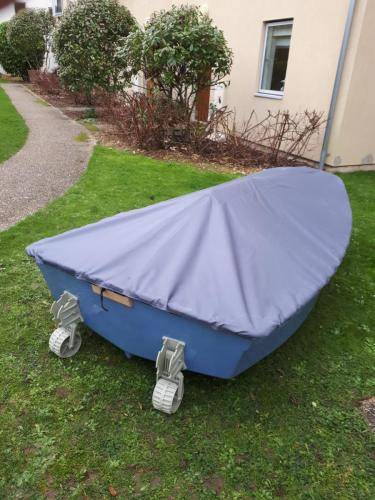 8 1/2ft Boat Cover Grey