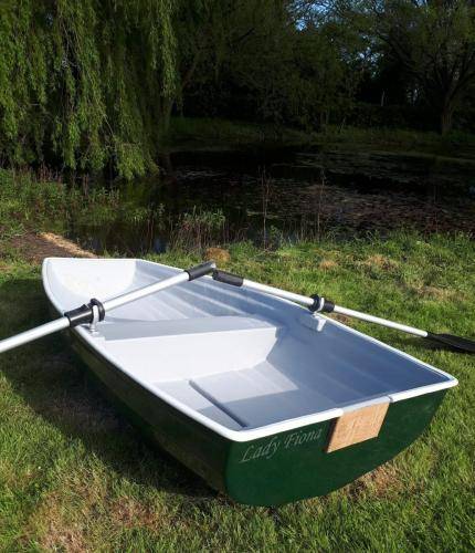 7ft-dinghy-aluminium-oars