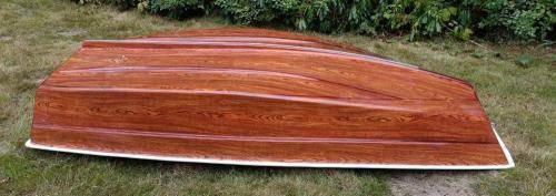 8.5ft wood effect pram rowing boat