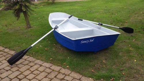 8 1/2ft pram dinghy ready for action