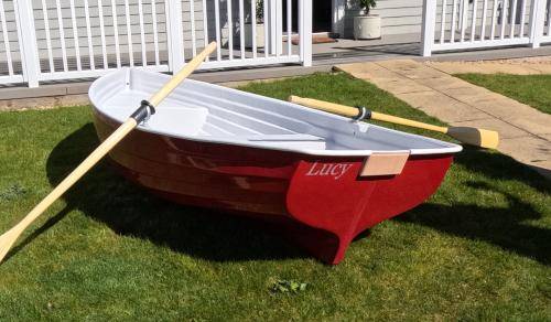 9 1/2ft Red classic rowing boat