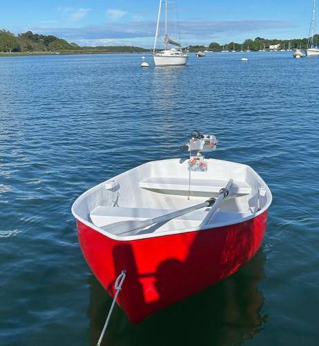 red-bow-style-8.5ft-boat-tender